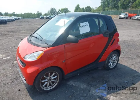 2008 Smart Fortwo Passion/Pure из США, поврежденный, VIN WMEEJ31X78K207633